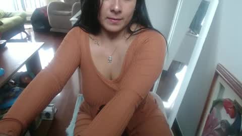 valeria online show from 4, 3, 2025