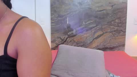 Stefy online show from 4, 3, 2025