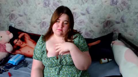 estelle_hicks online show from 3, 12, 2024