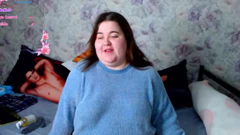 estelle_hicks online show from 7, 12, 2024