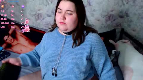 estelle_hicks online show from 9, 12, 2024