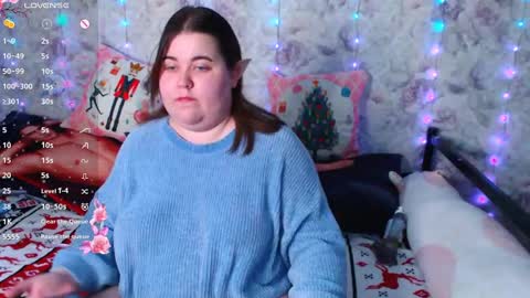 estelle_hicks online show from 24, 12, 2024