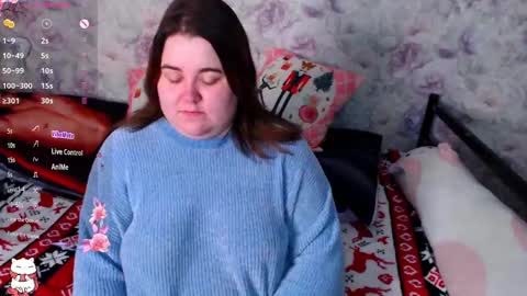 estelle_hicks online show from 5, 1, 2025