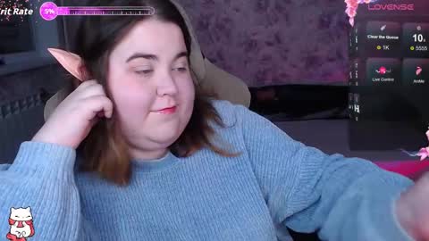 estelle_hicks online show from 4, 10, 2025