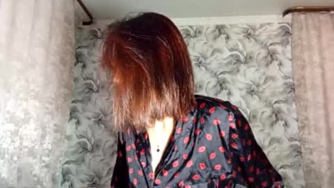 estellekirbo online show from 12, 2, 2026