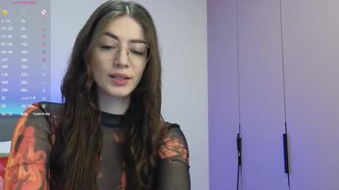 Ester online show from 20, 10, 2025