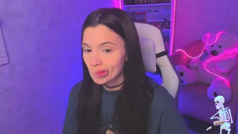 Ester online show from 30, 1, 2025