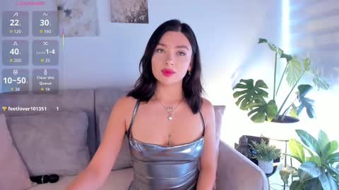 Snapshot of estercollins_ chatting on 13, 11, 2025 Is secret online show from 13, 11, 2025
