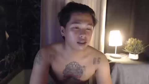 Snapshot of esward_tynn chatting on 24, 9, 2025 im esward tynn online show from 24, 9, 2025