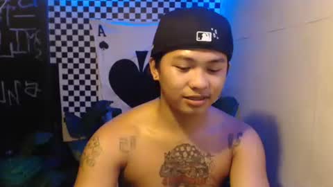 Snapshot of esward_tynn chatting on 30, 10, 2025 im esward tynn online show from 30, 10, 2025