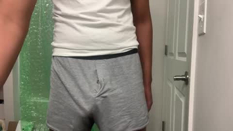 Snapshot of eternalloverboy chatting on 13, 1, 2025 Angel online show from 13, 1, 2025