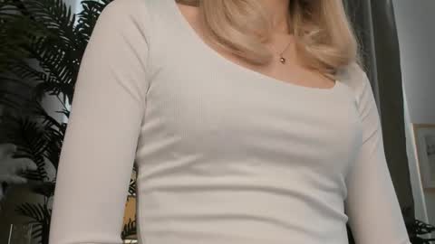 Natalie online show from 14, 3, 2026