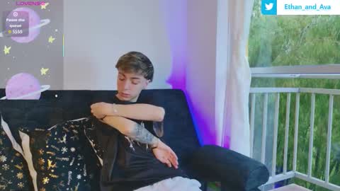 ethan and ava online show from 16, 11, 2025