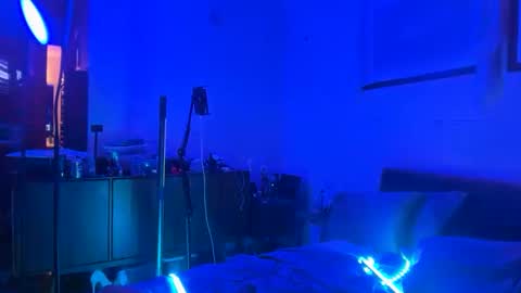 Bustedpussy online show from 22, 10, 2025