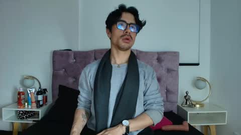 ethan  online show from 3, 3, 2026