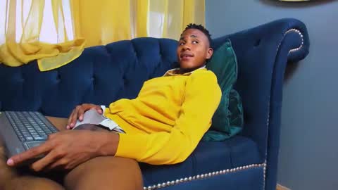 Snapshot of ethan_fox11 chatting on 7, 3, 2026 King Ethan online show from 7, 3, 2026