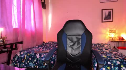 Snapshot of ethan_travis0 chatting on 20, 3, 2026 ethan travis online show from 20, 3, 2026