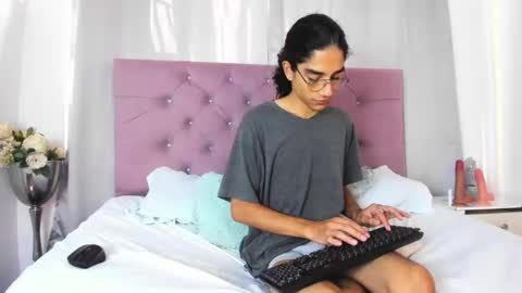 ethanblackwoodd online show from 25, 10, 2025