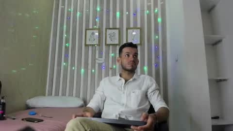 Ethan Grey online show from 28, 3, 2026