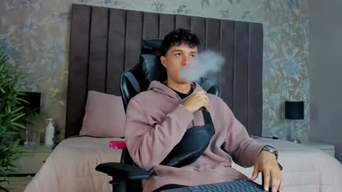 ethanlowell online show from 21, 9, 2025