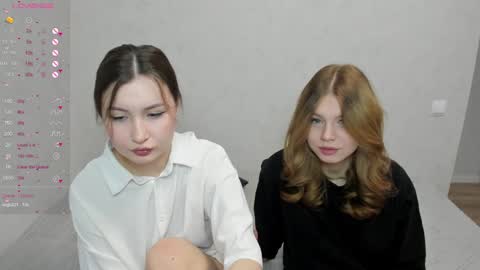 Veronica Tiia Lilith left to right online show from 26, 2, 2025