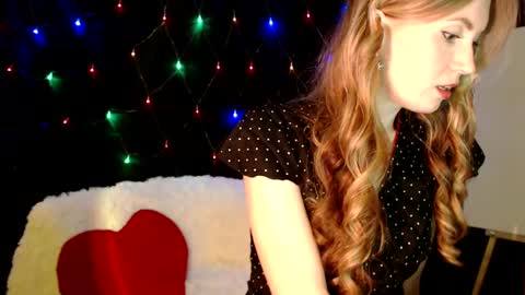 Snapshot of euphoria055 chatting on 18, 12, 2024 Liana online show from 18, 12, 2024