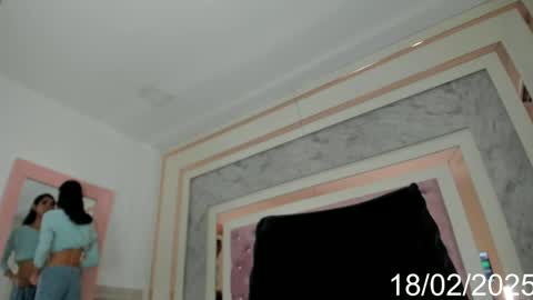 EVA COLUCCY online show from 18, 2, 2025