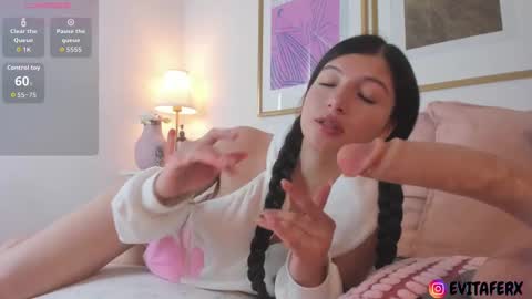 Evaa Depp online show from 22, 9, 2025