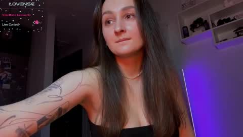 Snapshot of eva_elfis chatting on 19, 3, 2026 Eva online show from 19, 3, 2026