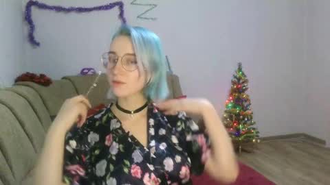 eva_forrest online show from 20, 12, 2024