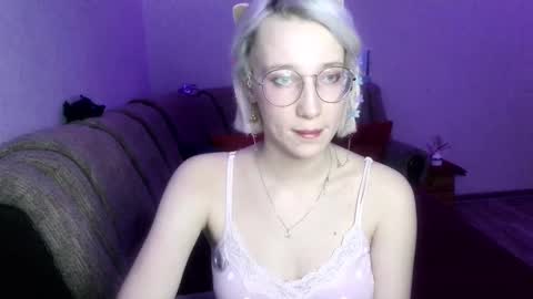 eva_forrest online show from 23, 1, 2025