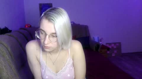 eva_forrest online show from 29, 1, 2025