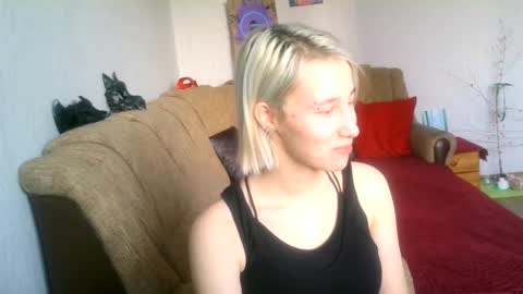 eva_forrest online show from 11, 2, 2025