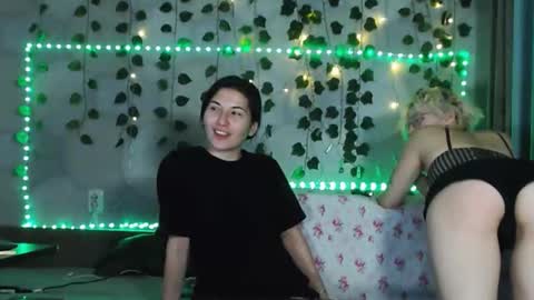 eva_forrest online show from 20, 9, 2025
