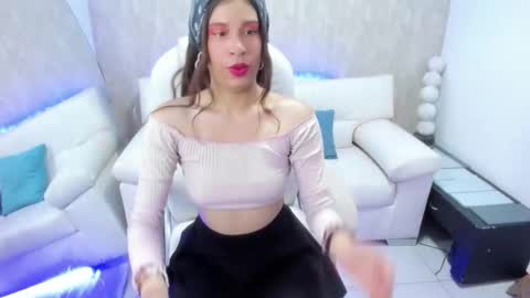 eva_hells online show from 16, 9, 2025