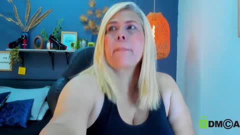 eva_love49 online show from 23, 3, 2026