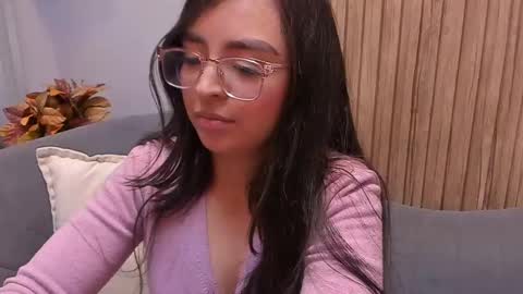 Angelinne online show from 22, 12, 2024