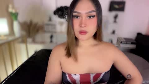 Queen Eva Mazikeen online show from 15, 3, 2026