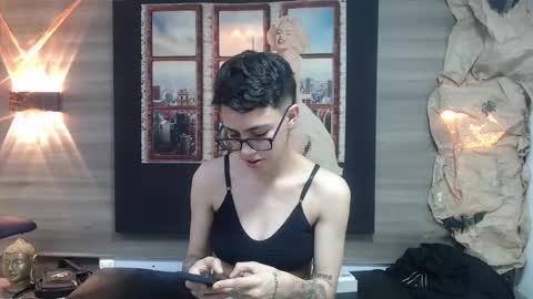 Snapshot of eva_monwalker chatting on 21, 10, 2025 Eva cute online show from 21, 10, 2025