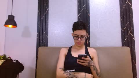 Snapshot of eva_monwalker chatting on 5, 11, 2025 Eva cute online show from 5, 11, 2025