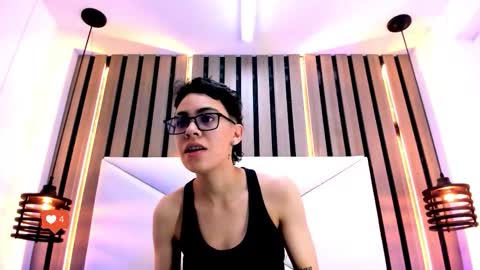 Snapshot of eva_monwalker chatting on 16, 11, 2025 Eva cute online show from 16, 11, 2025