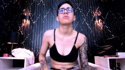 Eva cute online show from 21, 12, 2025