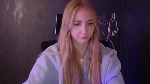 Eva online show from 6, 10, 2025