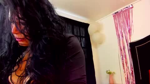  Eva  online show from 14, 10, 2025