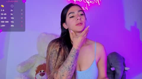 Eva Shinee online show from 18, 3, 2026