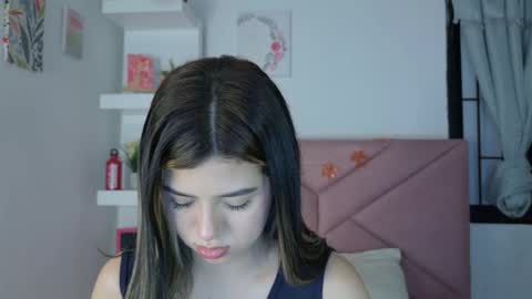 Eva Sin online show from 2, 10, 2025