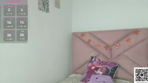 Eva Sin online show from 10, 11, 2025