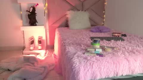 Snapshot of eva_sin18 chatting on 15, 3, 2026 Eva Sin online show from 15, 3, 2026