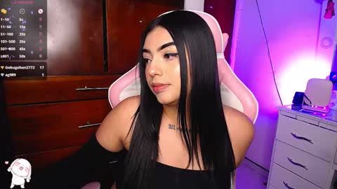 Eva  online show from 4, 1, 2025