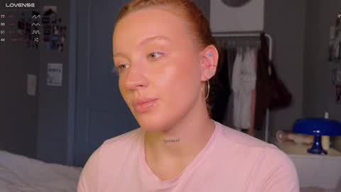 Snapshot of eva_swag chatting on 29, 10, 2025 eva_swag online show from 29, 10, 2025